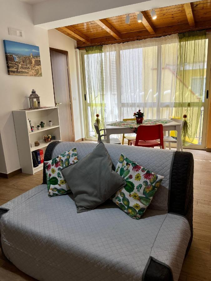Casa Peppino Apartment Letojanni Exterior foto