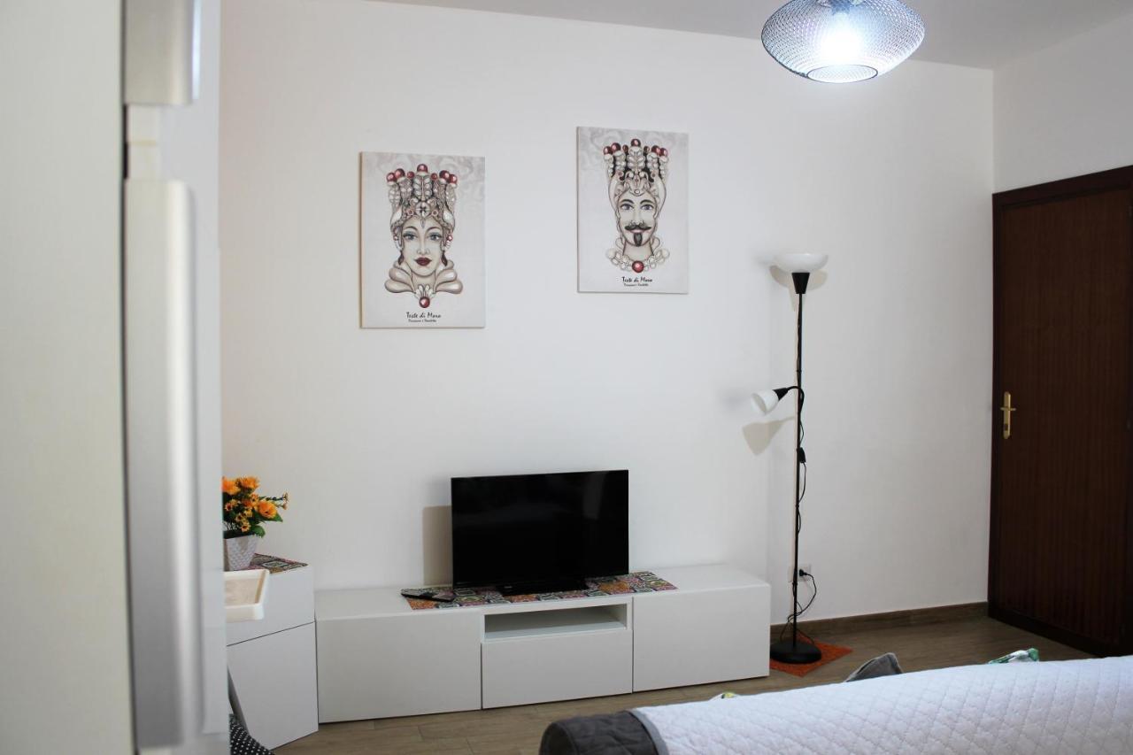 Casa Peppino Apartment Letojanni Exterior foto